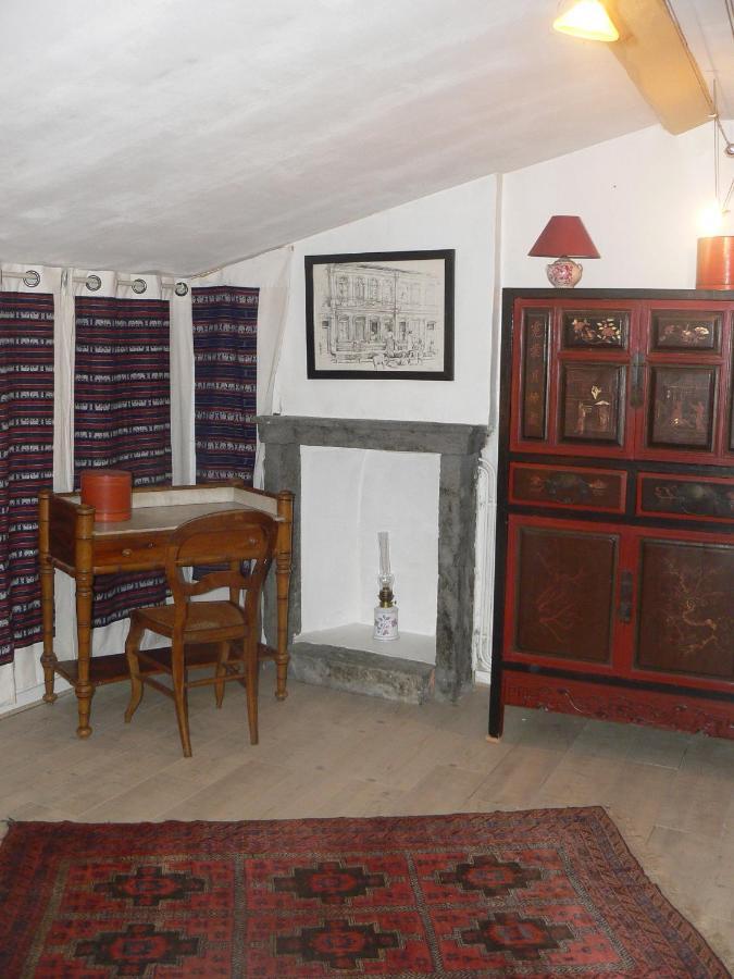 Chambres D'Hotes Le Petit Siam : Le Calme En Centre Ville แคลร์มงต์-แฟร์รองด์ ภายนอก รูปภาพ