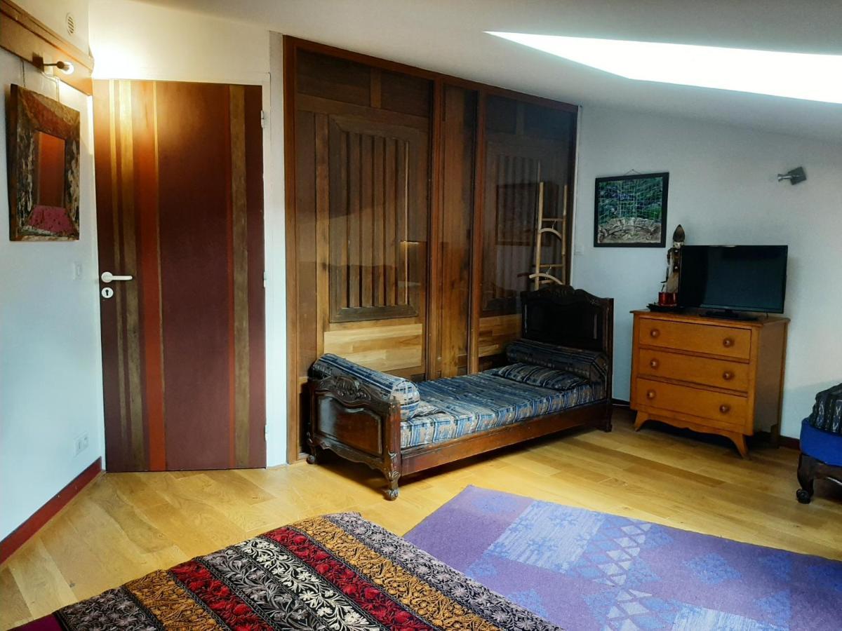 Chambres D'Hotes Le Petit Siam : Le Calme En Centre Ville แคลร์มงต์-แฟร์รองด์ ภายนอก รูปภาพ