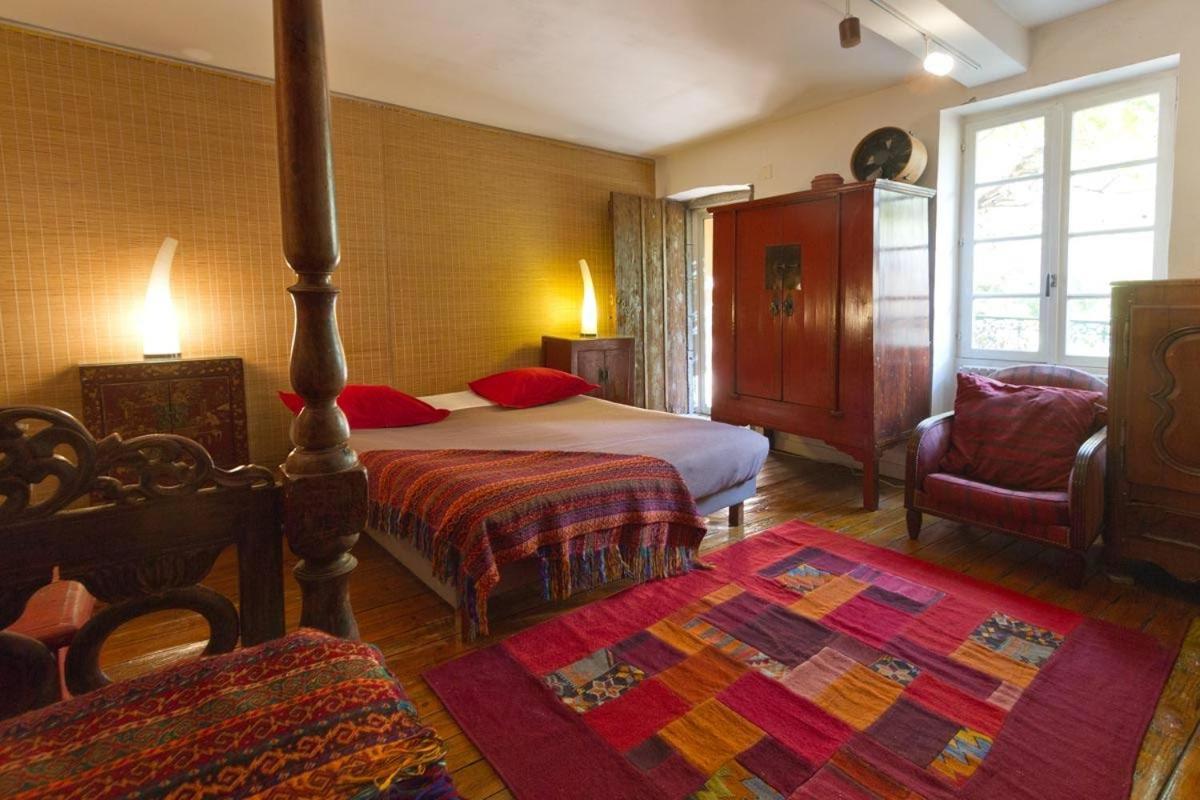 Chambres D'Hotes Le Petit Siam : Le Calme En Centre Ville แคลร์มงต์-แฟร์รองด์ ภายนอก รูปภาพ