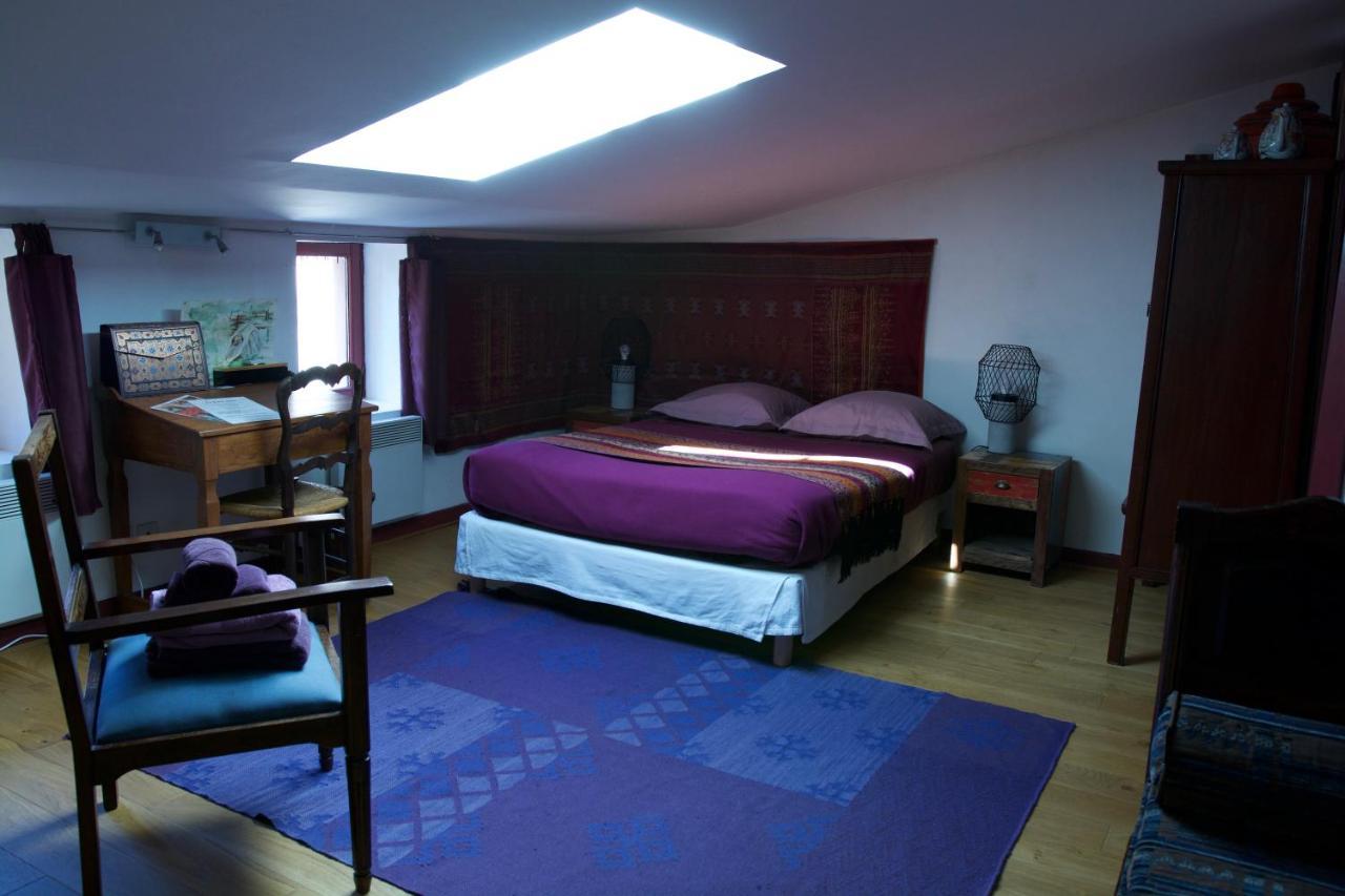 Chambres D'Hotes Le Petit Siam : Le Calme En Centre Ville แคลร์มงต์-แฟร์รองด์ ภายนอก รูปภาพ